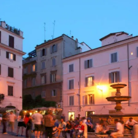 Hotel De Monti